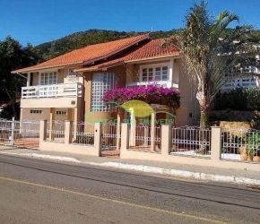 Casa no Bairro Ribeirão da Ilha em Florianópolis com 3 Dormitórios (1 suíte) e 260 m² - CA0060_COSTAO