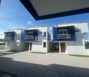 Casa no Bairro Ribeirão da Ilha em Florianópolis com 3 Dormitórios (1 suíte) e 140 m² - 20741
