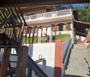 Casa no Bairro Rio Tavares em Florianópolis com 5 Dormitórios e 270 m² - 3431