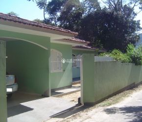 Casa no Bairro Rio Tavares em Florianópolis com 4 Dormitórios (1 suíte) - 401242