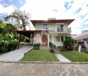 Casa no Bairro Rio Tavares em Florianópolis com 3 Dormitórios (2 suítes) e 390 m² - 428612