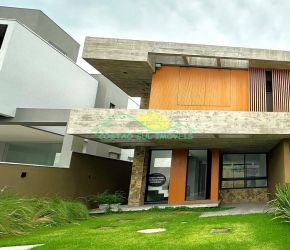 Casa no Bairro Rio Tavares em Florianópolis com 3 Dormitórios (3 suítes) e 208.42 m² - CA0171_COSTAO