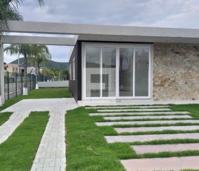 Casa no Bairro Rio Vermelho em Florianópolis com 3 Dormitórios (2 suítes) e 150 m² - 4247