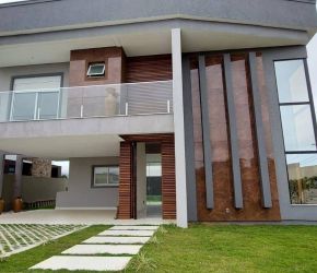 Casa no Bairro Rio Vermelho em Florianópolis com 3 Dormitórios (3 suítes) e 212 m² - CA0976