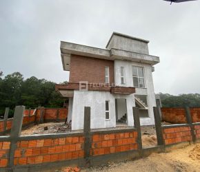 Casa no Bairro Rio Vermelho em Florianópolis com 3 Dormitórios (3 suítes) e 123 m² - 20389