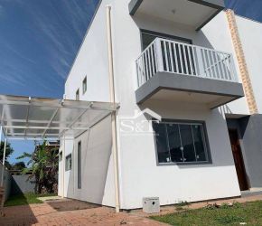 Casa no Bairro Rio Vermelho em Florianópolis com 2 Dormitórios (2 suítes) e 109 m² - SO0326
