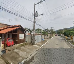 Casa no Bairro Rio Vermelho em Florianópolis com 3 Dormitórios - 468211