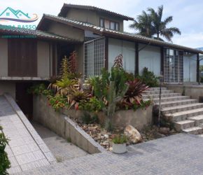 Casa no Bairro Santinho em Florianópolis com 5 Dormitórios (3 suítes) e 350 m² - CA0955