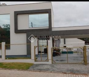 Casa no Bairro Tapera da Base em Florianópolis com 3 Dormitórios (1 suíte) - 365581