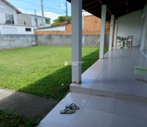Casa no Bairro Tapera da Base em Florianópolis com 3 Dormitórios - 401105