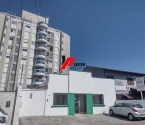 Casa no Bairro Trindade em Florianópolis com 180 m² - CA00470L
