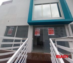 Loja no Bairro Ingleses em Florianópolis com 65.51 m² - 121364