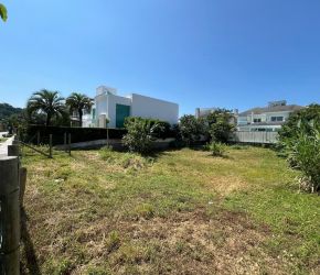 Terreno no Bairro Jurerê Internacional em Florianópolis com 525 m² - 464307