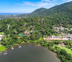 Terreno no Bairro Lagoa da Conceição em Florianópolis com 7148.72 m² - 420991