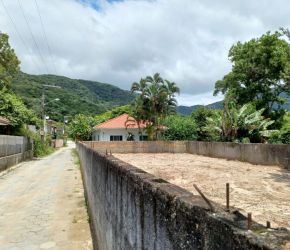 Terreno no Bairro Ribeirão da Ilha em Florianópolis com 360 m² - 459860