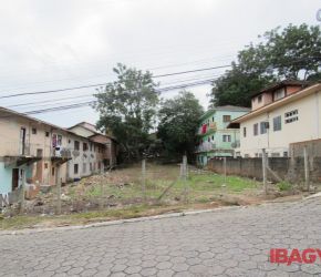 Terreno no Bairro Saco Grande I em Florianópolis com 800 m² - 102104