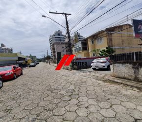 Terreno no Bairro Trindade em Florianópolis com 449.4 m² - TE00122V