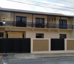 Casa no Bairro Bela Vista em Gaspar com 3 Dormitórios (1 suíte) e 312 m² - 4041141