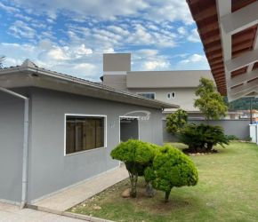 Casa no Bairro Gasparinho em Gaspar com 4 Dormitórios (1 suíte) e 390 m² - 35716708