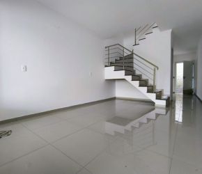 Casa no Bairro Margem Esquerda em Gaspar com 2 Dormitórios e 92 m² - 4630154