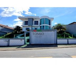 Casa no Bairro Santa Terezinha em Gaspar com 3 Dormitórios (1 suíte) - 4211