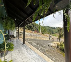 Casa em Ibirama com 3 Dormitórios (1 suíte) e 130 m² - 1559