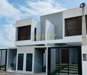Casa em Ilhota com 3 Dormitórios (1 suíte) e 132 m² - 0860