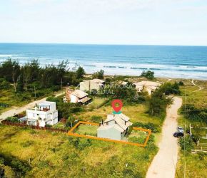 Casa em Imbituba com 4 Dormitórios - 402659