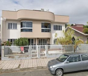 Apartamento no Bairro Benedito em Indaial com 2 Dormitórios e 76 m² - A011_2-2585159