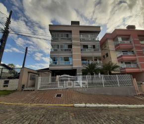 Apartamento no Bairro Tapajós em Indaial com 2 Dormitórios (1 suíte) e 80 m² - 4806