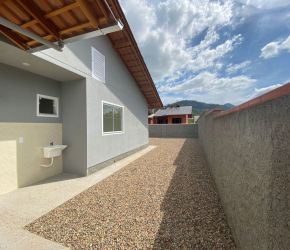 Casa no Bairro Arapongas em Indaial com 2 Dormitórios e 55.6 m² - CA1048