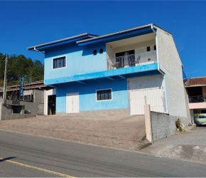 Casa no Bairro Benedito em Indaial com 3 Dormitórios e 373 m² - 590211002-16