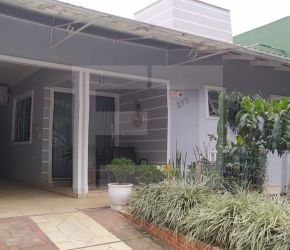 Casa no Bairro Benedito em Indaial com 2 Dormitórios (1 suíte) e 147 m² - 5030295