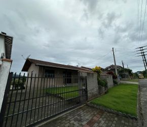 Casa no Bairro Tapajós em Indaial com 3 Dormitórios (1 suíte) - 5310198