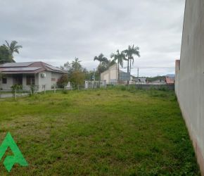 Terreno no Bairro Tapajós em Indaial com 756 m² - 1335431