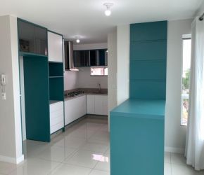 Apartamento no Bairro São João em Itajaí com 2 Dormitórios (1 suíte) e 74 m² - 465