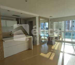 Apartamento no Bairro Vila Operária em Itajaí com 2 Dormitórios (1 suíte) e 94 m² - 2102
