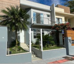 Casa no Bairro Ressacada em Itajaí com 4 Dormitórios (3 suítes) - 410905