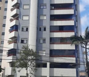 Apartamento no Bairro América em Joinville com 3 Dormitórios (1 suíte) e 172 m² - 2474