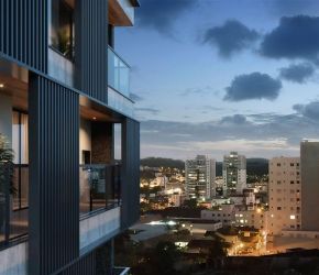 Apartamento no Bairro América em Joinville com 3 Dormitórios (3 suítes) e 121 m² - KA239