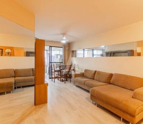 Apartamento no Bairro América em Joinville com 2 Dormitórios (1 suíte) - 23524A