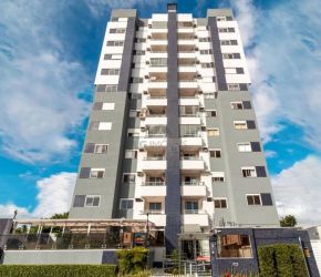 Apartamento no Bairro Anita Garibaldi em Joinville com 3 Dormitórios (1 suíte) e 95 m² - LG1813