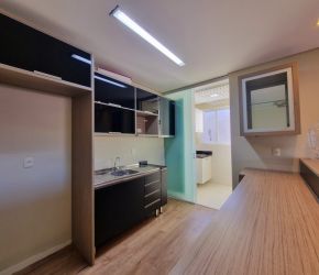 Apartamento no Bairro Anita Garibaldi em Joinville com 3 Dormitórios (1 suíte) e 80 m² - 12509.001