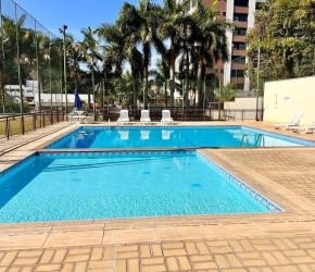 Apartamento no Bairro Atiradores em Joinville com 3 Dormitórios (2 suítes) e 320 m² - 245