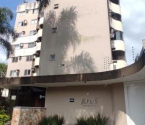 Apartamento no Bairro Atiradores em Joinville com 3 Dormitórios (1 suíte) e 101 m² - LA03