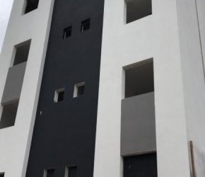 Apartamento no Bairro Atiradores em Joinville com 2 Dormitórios (1 suíte) e 51 m² - KA610