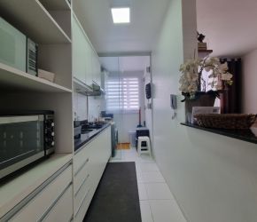 Apartamento no Bairro Boehmerwald em Joinville com 2 Dormitórios e 45 m² - 12475.001