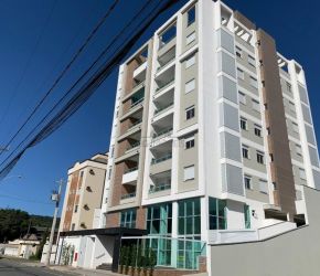 Apartamento no Bairro Bom Retiro em Joinville com 3 Dormitórios (1 suíte) e 208 m² - LG6046