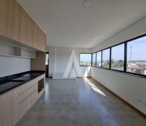 Apartamento no Bairro Bucarein em Joinville com 1 Dormitórios e 35 m² - 12027.001