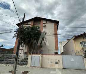 Apartamento no Bairro Bucarein em Joinville com 2 Dormitórios - 26101